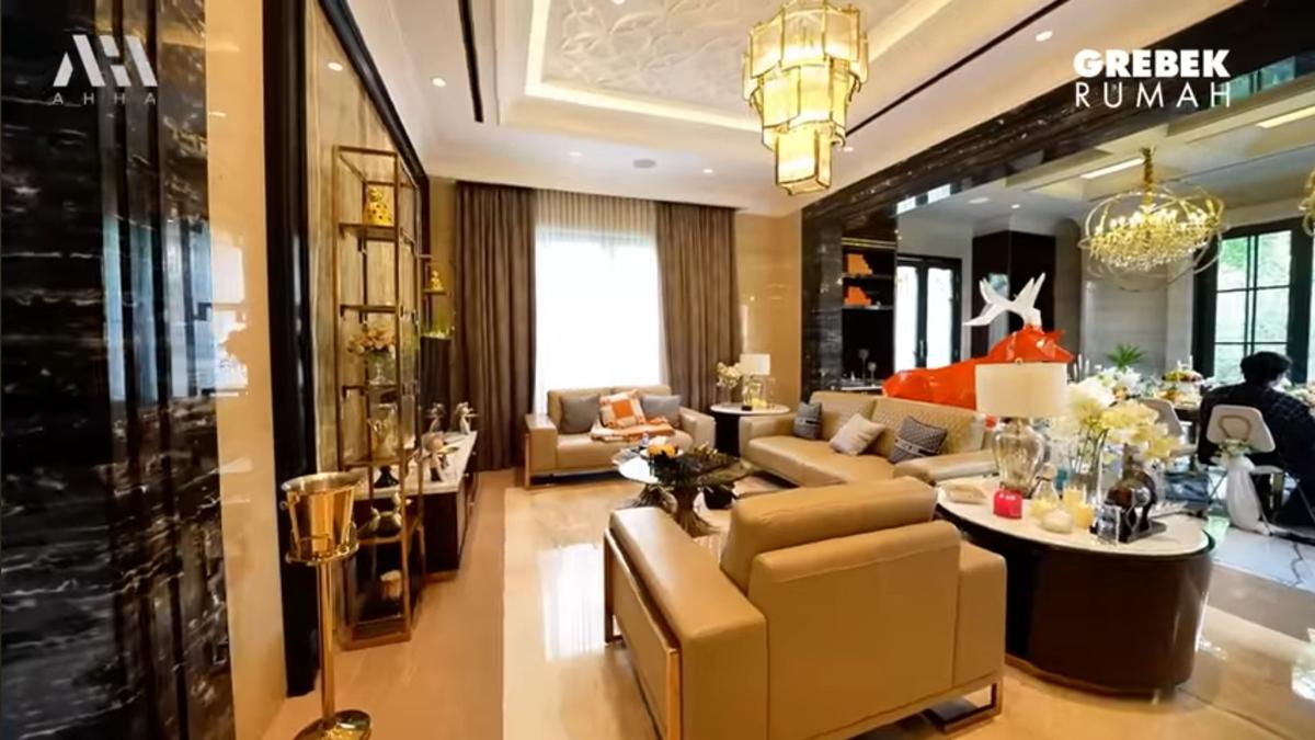 Potret Rumah Super Mewah Dokter Reza Gladys, Atta Halilintar & Aurel Melongo - Sebut Seperti di Hotel Bintang Lima