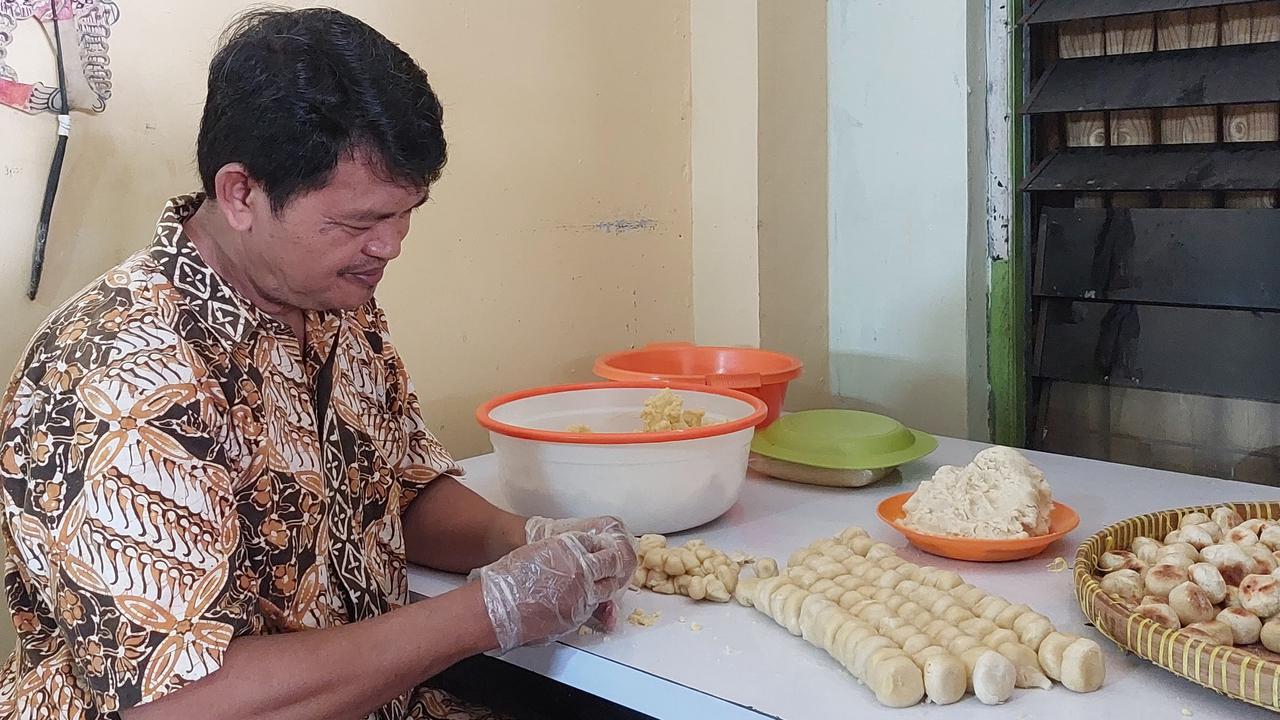 Perjalanan Joni Purwantoro Membangun Bakpia Fadila, dari Nol hingga Berkembang Pesat Berkat KUR BRI