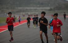 Mandalika Racing Series 2025: Ajang Pemanasan MotoGP, Pembalap Nasional Rasakan Teknologi Balap Kelas Dunia!