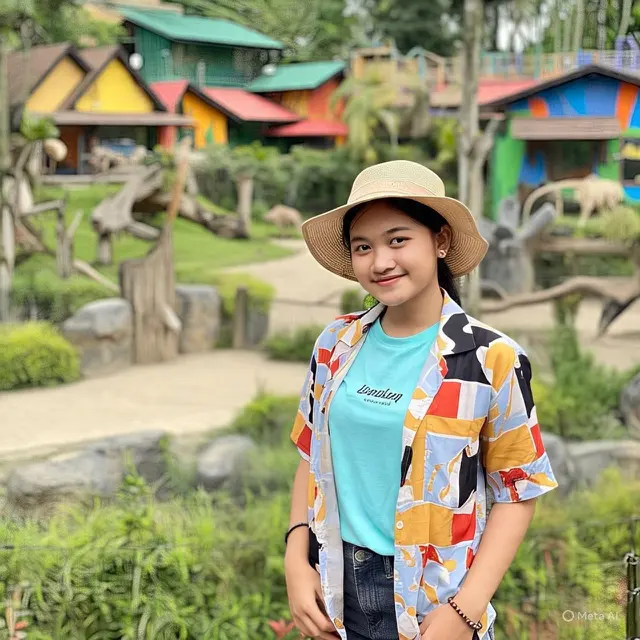 Outfit untuk Zoo Date yang Berkesan