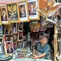 Penjual foto resmi Presiden dan Wakil Presden di Pasar Baru Jakarta