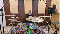 6 Potret Desain Warung Makan Eks Drummer Radja Seno Aji, Ada Fasilitas Studio Musik