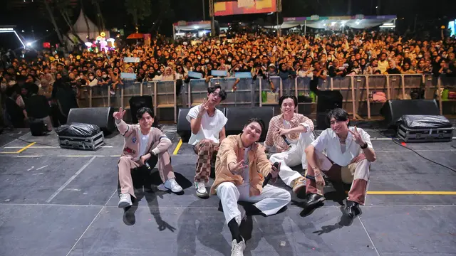 V1RST dan UN1TY sukses hibur penonton di acara KapanLagi Buka Bareng