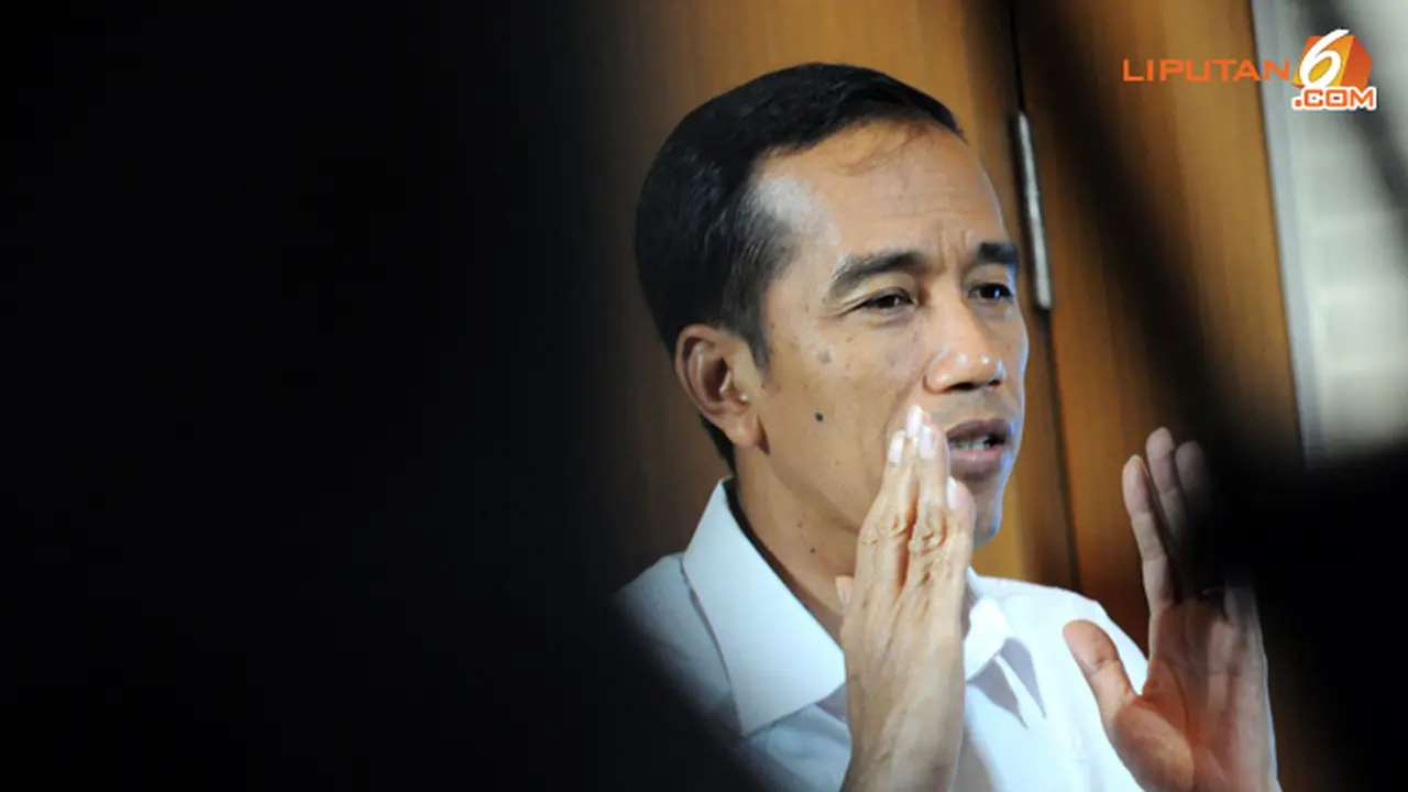 behind-jokowi-8-151013a.jpg