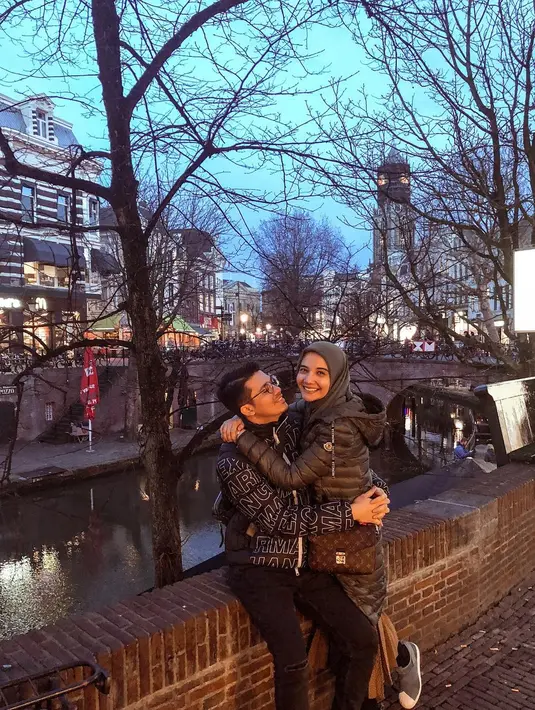 Zaskia Sungkar dan Irwansyah