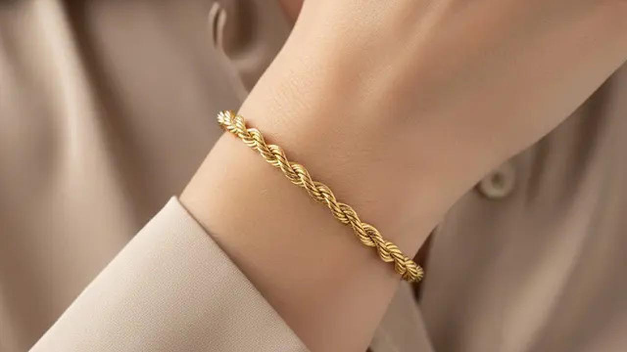 8 Model Gelang Emas 1 Gram 18K Terbaru 2025 yang Simple dan Cantik, Cocok untuk Gaya Sehari-hari