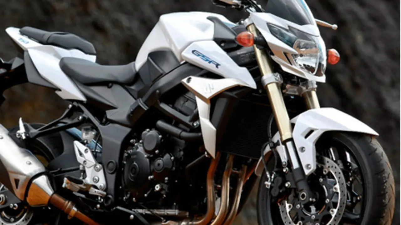 Suzuki GSR 750 2013