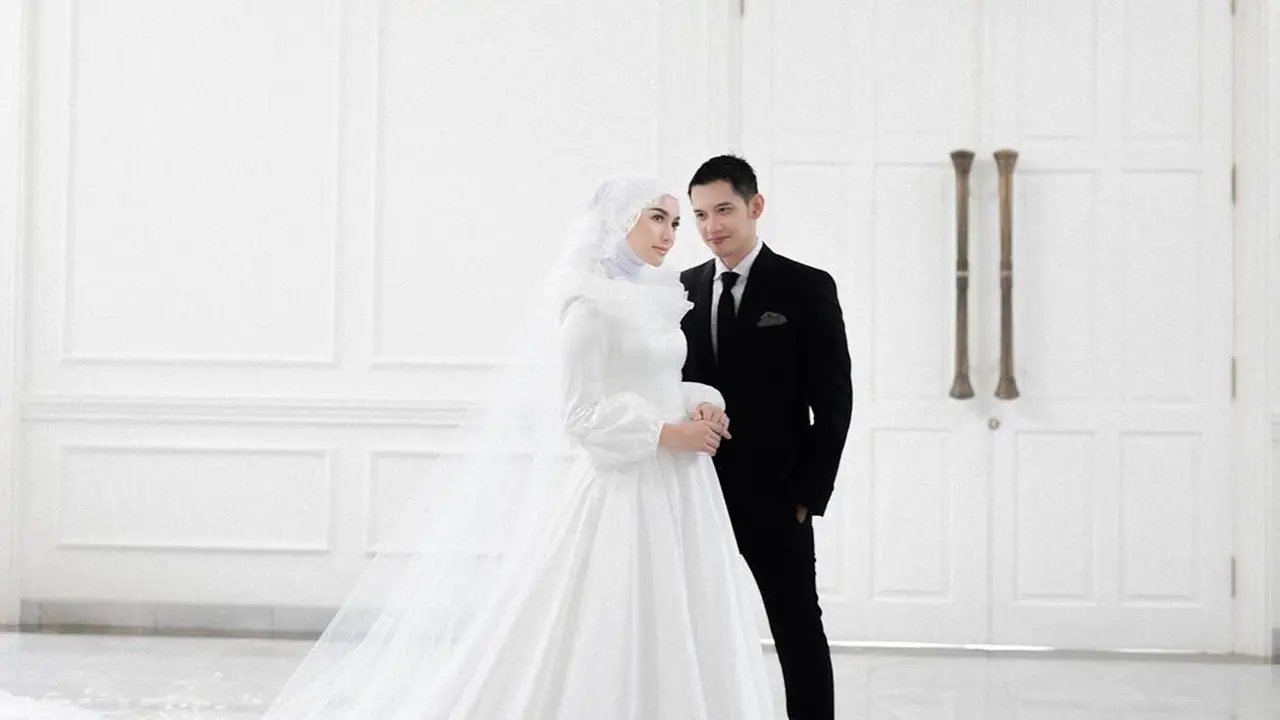 [Fimela] Citra Kirana dan Rezky Aditya