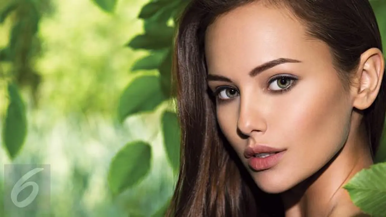 Concealer makeup