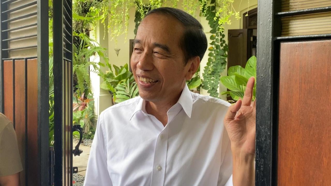 Jokowi Blak-Blakan Ungkap Isi Pertemuan 1,5 Jam dengan Effendi Simbolon, Ini yang Dibahas