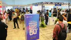 Pencari kerja memadati tempat berlangsungnya Talent Fest dan Bursa Kerja Nasional 2019 di JI-EXPO, Kemayoran, Jakarta, Jumat (23/2). Ajang yang digelar Kementerian Ketenagakerjaan ini berlangsung dua hari, 22-23 Maret 2019. (Liputan6.com/Angga Yuniar)