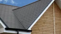 Berikut ini adalah masalah yang biasanya dialami atap rumah serta bagaimana cara menanganinya.