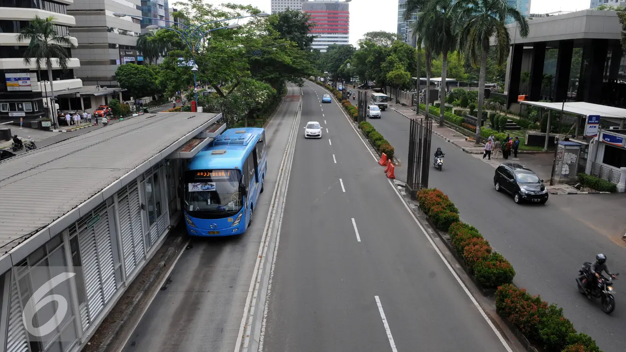 20160711- Jakarta Masih Lengang- Helmi Afandi