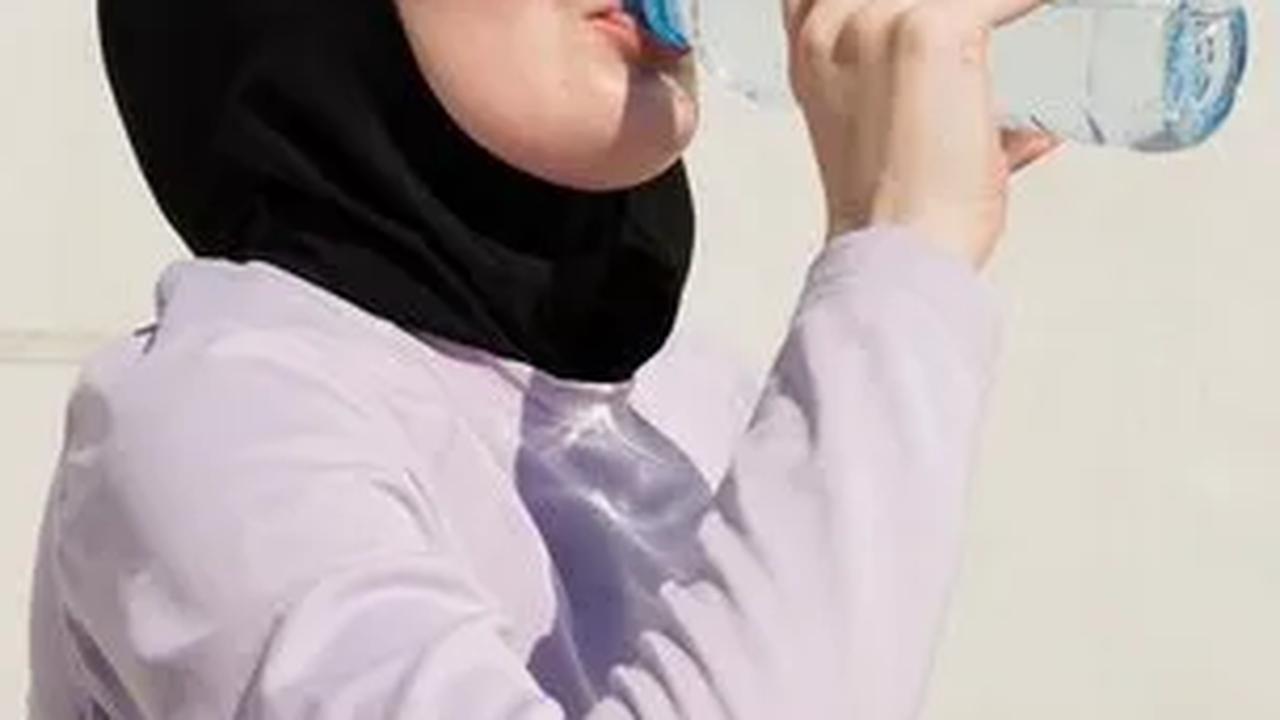 Sebagai kesimpulan, water fasting sebaiknya tidak dilakukan sembarangan dan selalu diawasi oleh ahli gizi.