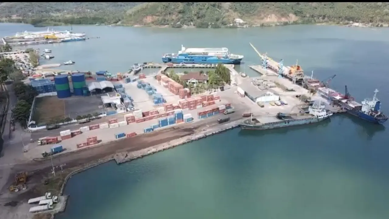 Kementerian Perhubungan cq Direktorat Jenderal Perhubungan Laut resmi mengimplementasikan National Logistic Ecosystem (NLE) di Pelabuhan Lembar, NTB