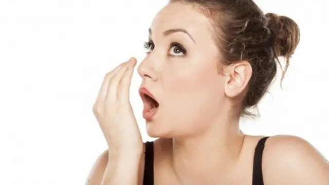 5 Makanan yang Bikin Mulut Wangi Selama Bulan Puasa