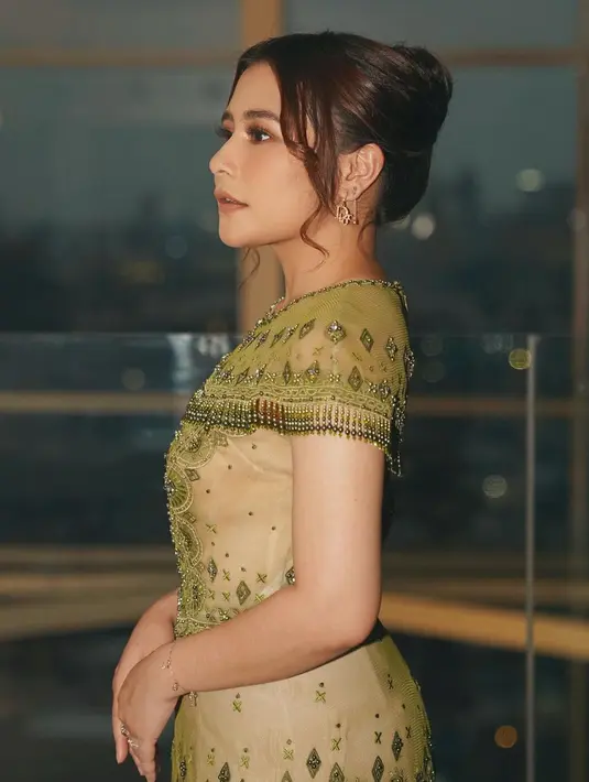 Prilly Latuconsina (Instagram/prillylatuconsina96)