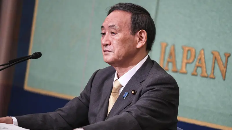 Kepala Sekretaris Kabinet Jepang Yoshihide Suga menghadiri debat menjelang pemilihan kepemimpinan LDP di Tokyo.