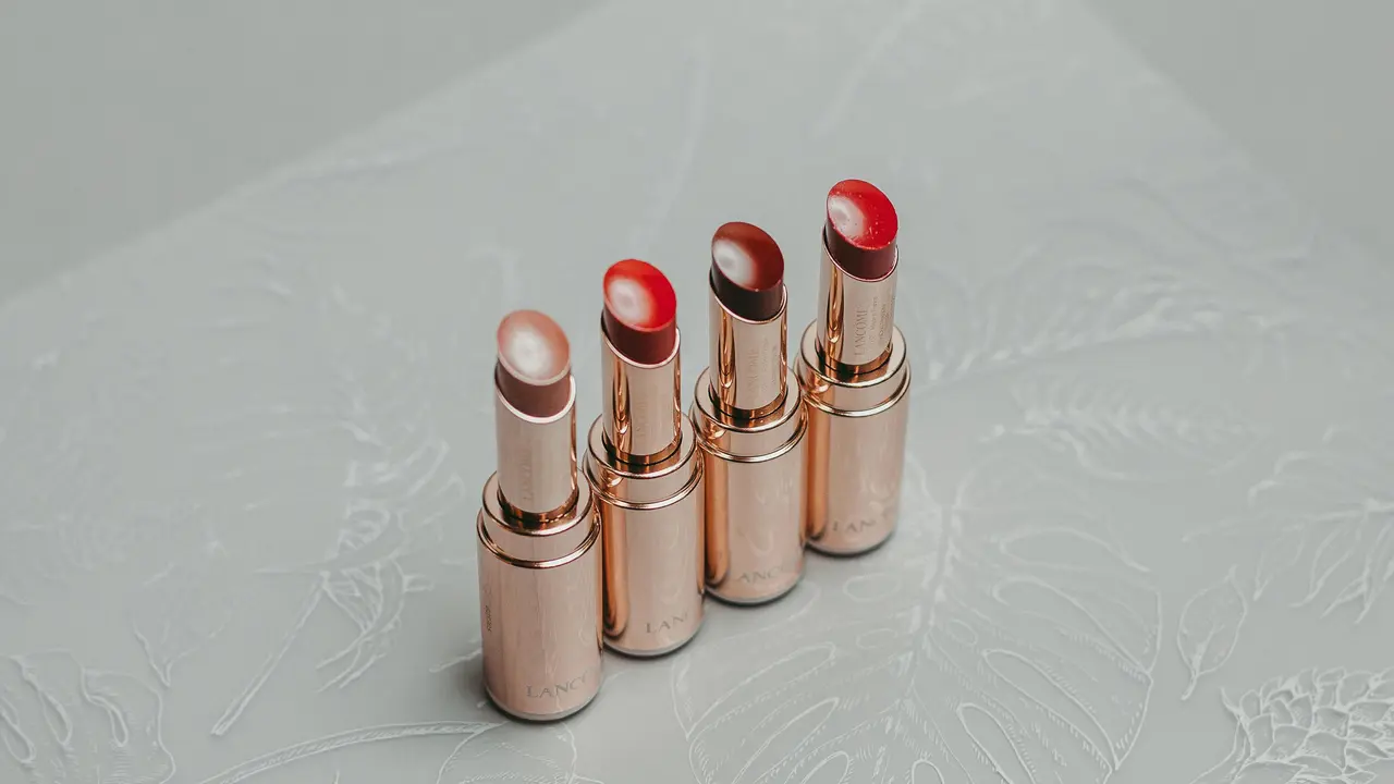 Shade Lipstick
