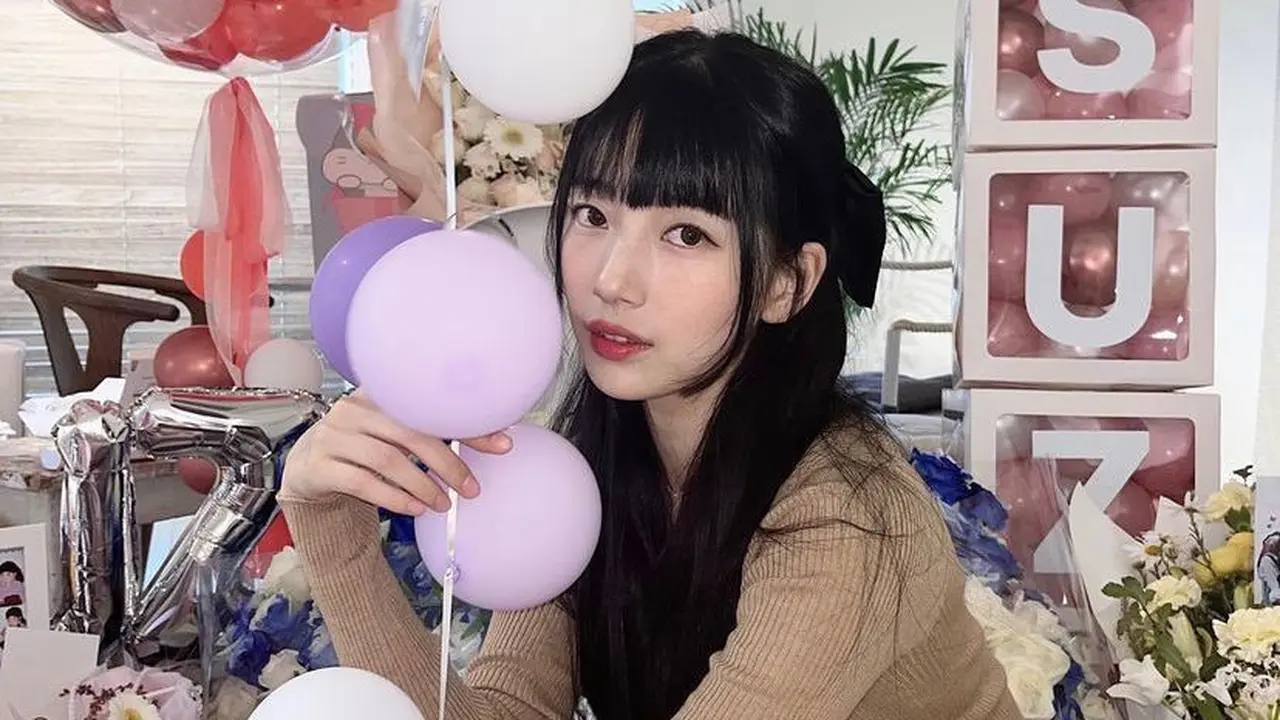 Potret Suzy Tampil dengan Gaya Rambut Hime Cut, Dipuji Bak Karakter Anime Dunia Nyata