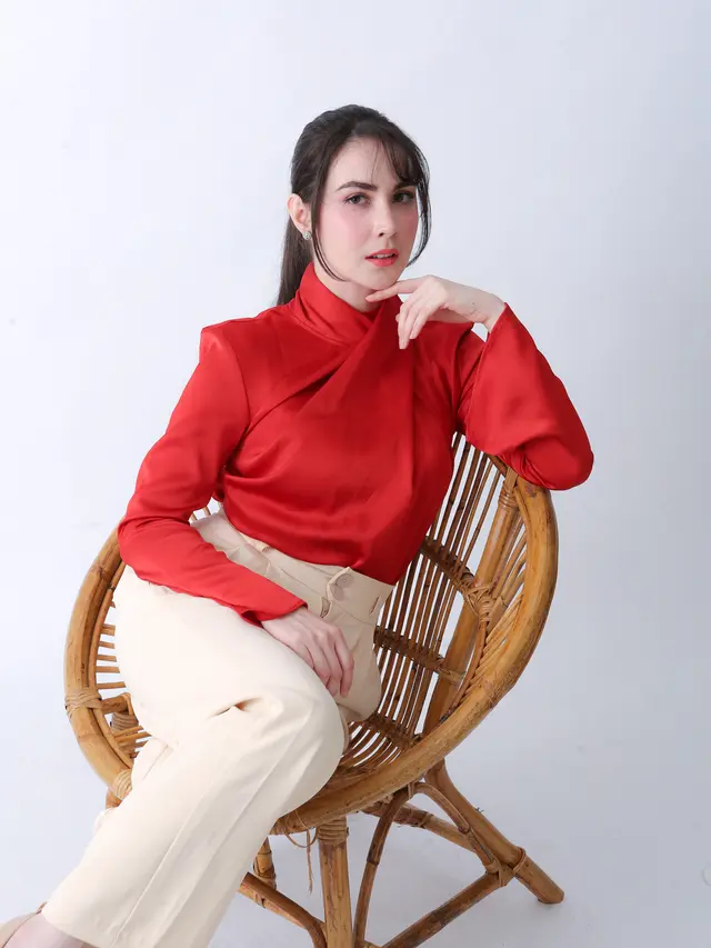 Fimela VIP: Arumi Bachsin Pahami Isu Politik Demi Jadi Ibu Rumah Tangga yang Lebih Baik