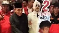 Kostum Pocong Pendukung Edy-Hasan di Debat Perdana Pilgub Sumut 2024 Curi Perhatian