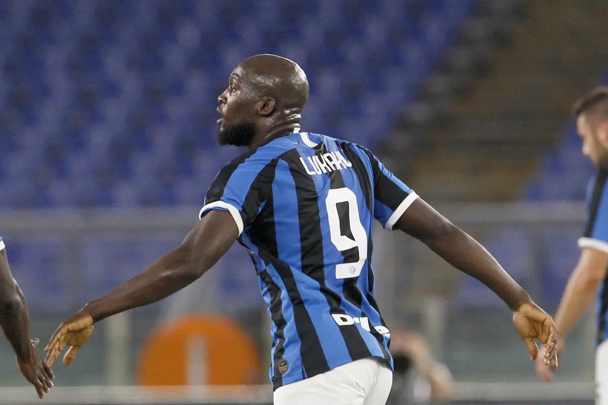Penalti Lukaku Selamatkan Inter Milan dari Kekalahan Atas Roma