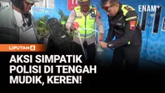 Aksi humanis ditunjukkan jajaran Satlantas Polres Klaten, Jawa Tengah, saat membantu seorang pemudik yang mengalami kendala di perjalanan, Minggu sore. Petugas membantu mendorong sepeda motor yang mogok akibat kehabisan bensin, bahkan mengisikan baha...