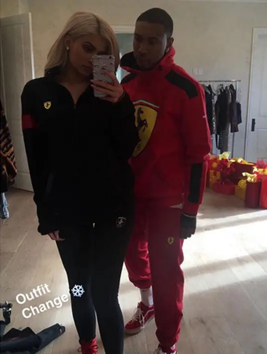 Melansir Hollywoodlife.com, sumber terdekat mengatakan King sangat senang saat ini. Dia tak sabar menunggu kelahiran adiknya. Ingin punya adik lagi, King bertanya pada Kylie apakah ia akan mendapat adik darinya juga. (Instagram/kylizzlesnapcats)