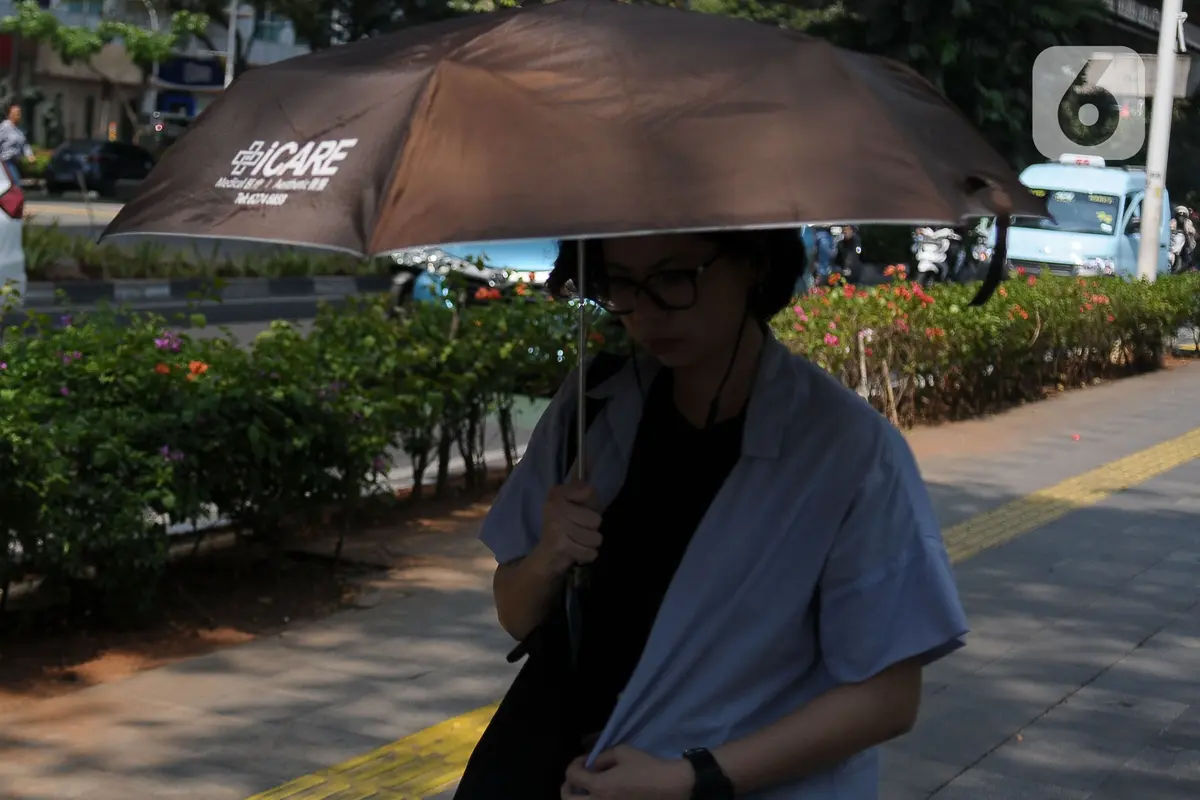 Jakarta cuaca panas