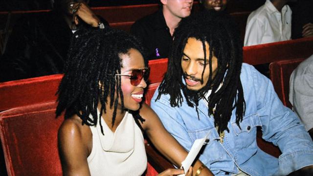 Lauryn Hill Tampil Jam 2 Pagi di Stadion yang Hampir Kosong, Dibela ...
