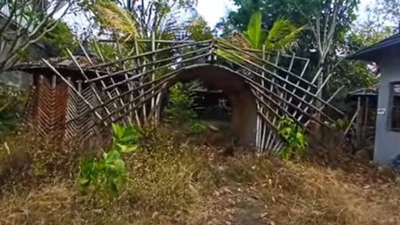 Dulu Indah dan Ramai, Kafe Ini Kini Terbengkalai