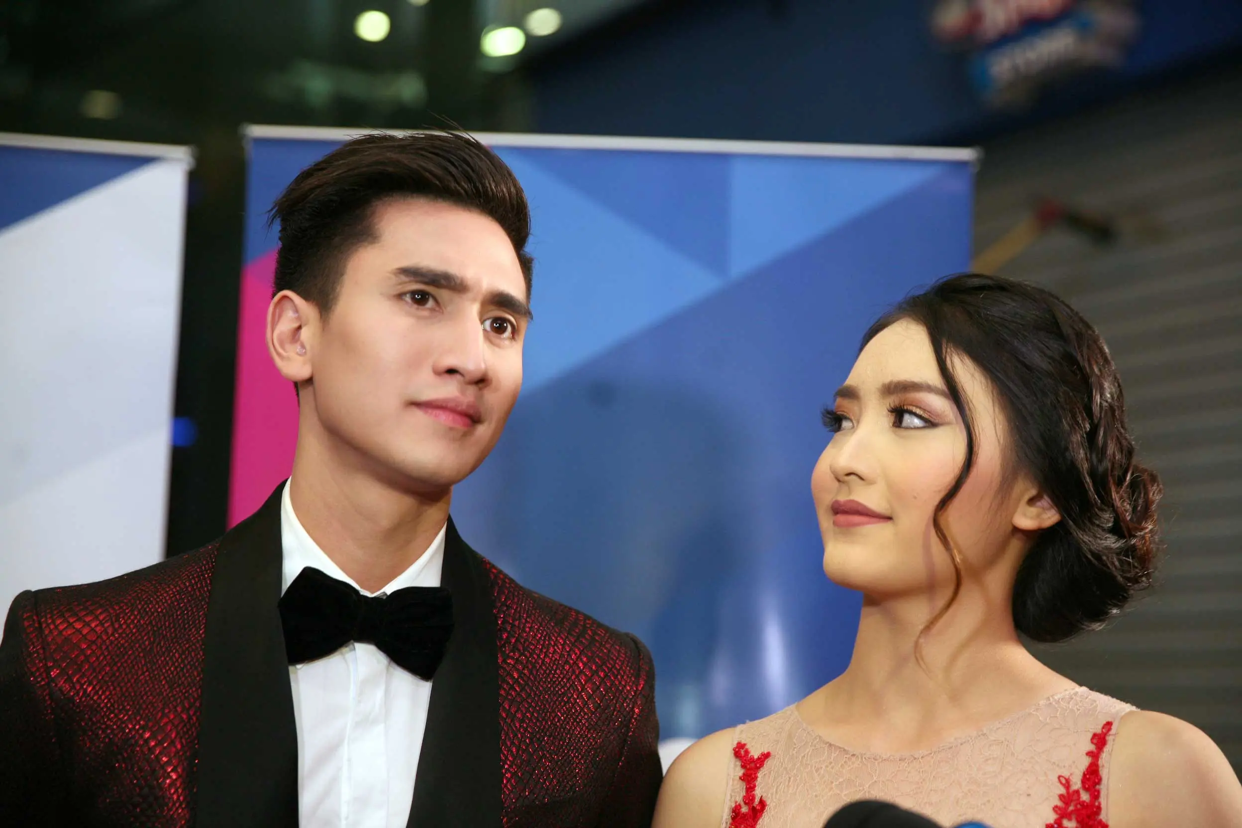 Verrell Bramasta dan Natasha Wilona. (Nurwahyunan/bintang.com)