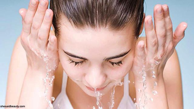 Kesalahan Saat Membersihkan Komedo