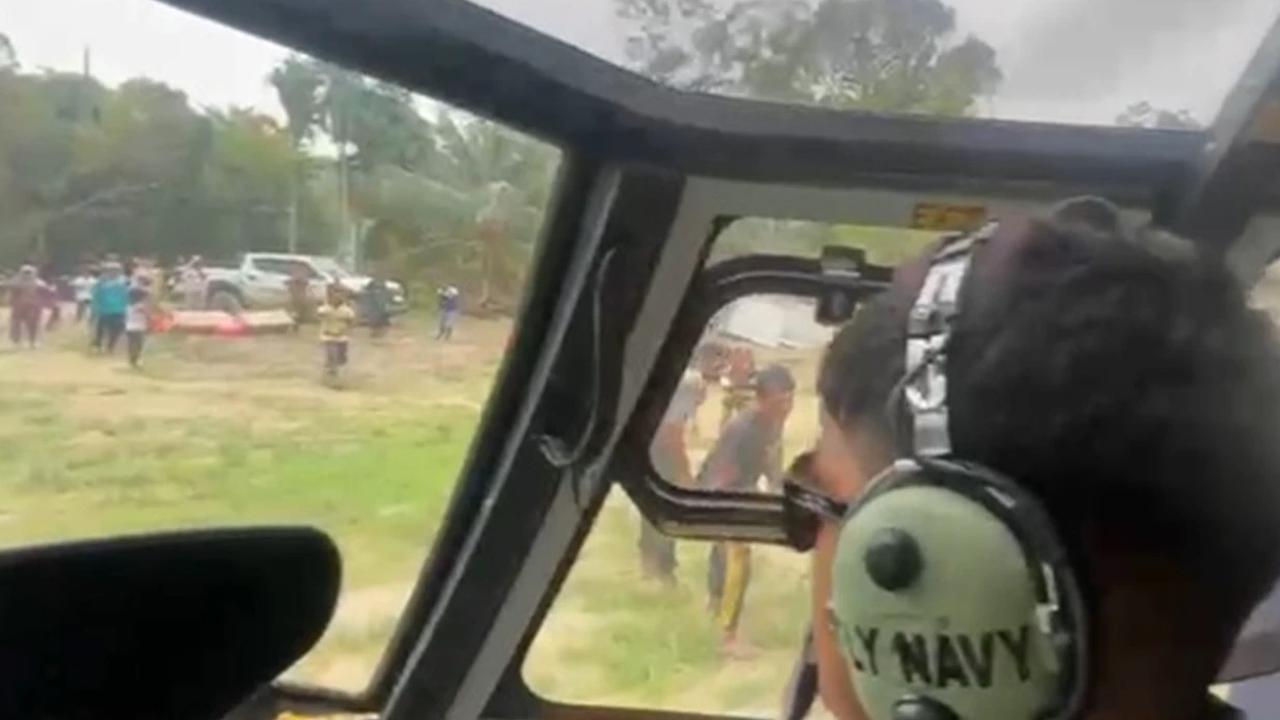 TNI AL Salurkan bantuan korban bencana sumatra