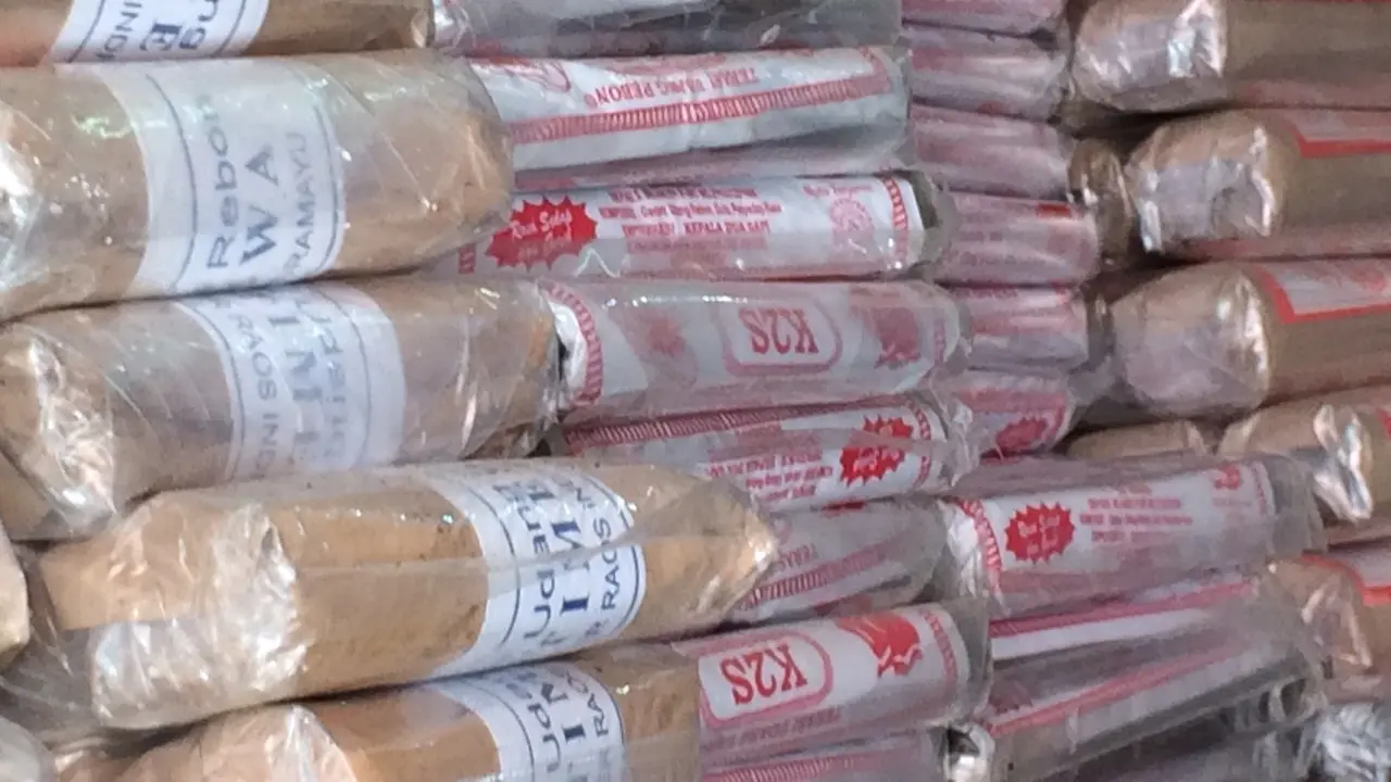 6 Oleh-Oleh Wajib Dibawa Usai Liburan di Cirebon
