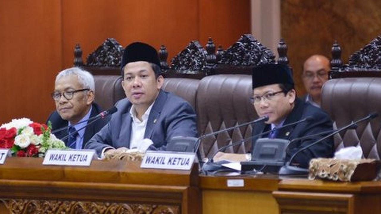 Fahri Hamzah terkejut dan tak percaya PAN tinggalkan KMP