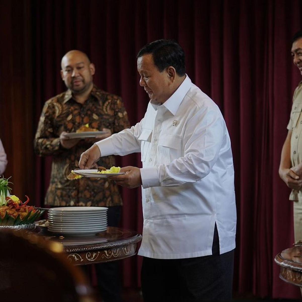 MOmen Ulang Tahun Prabowo
