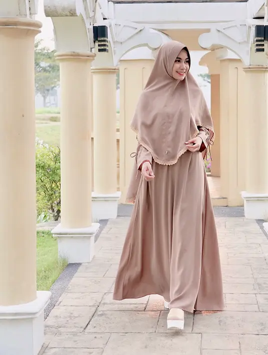 (Instagram/anisarahma_12)