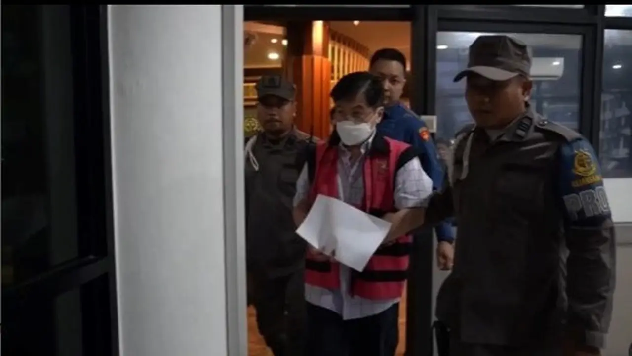 Budi Said ditahan usai pemeriksaan di Kejaksaan Agung. (Foto: IG Kejaksaan Agung)