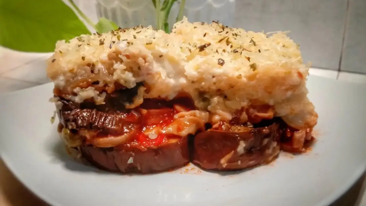 11 Makanan Khas Palestina yang Wajib Dicoba, Hummus hingga Moussaka