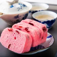 Ilustrasi kue stroberi./Copyright shutterstock.com/g/patoo71