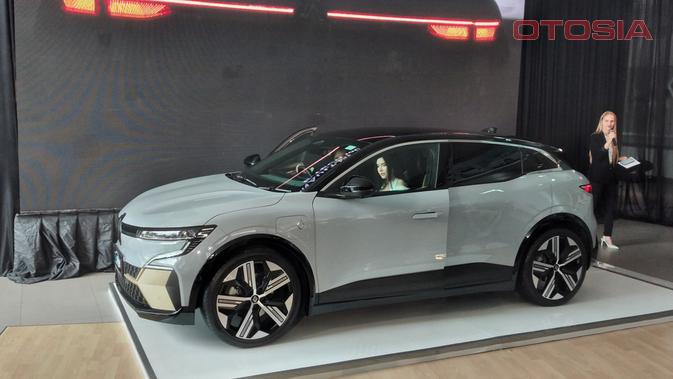 Masuk Indonesia, Renault Megane E-Tech tembus Rp 1 miliar lebih (Otosia.com/Nazar Ray)