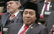 VIDEO: Kocak Momen Komeng Disorot Bikin DPR Teriak 'Uhuy' saat Pelantikan