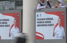 FOTO: Penampakan Stiker Heru Budi di Halte TransJakarta yang Disebut Warga Rusak Pemandangan