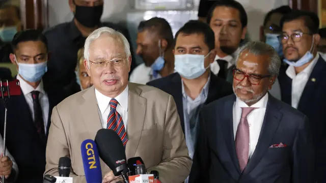 Eks PM Malaysia Najib Razak Dihukum 12 Tahun Penjara