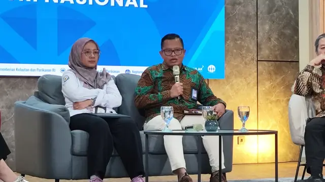 Indra Kurniawan, Sekretaris PT Garam