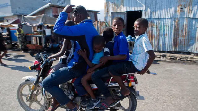 Potret Masyarakat Miskin di Haiti