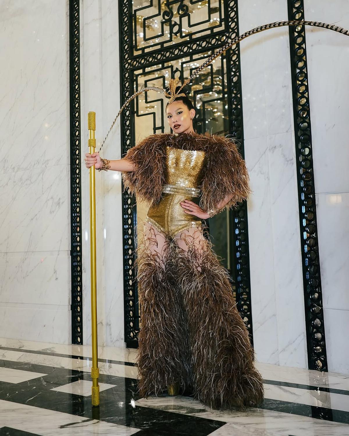 7 Potret Patricia Gouw Cosplay Jadi Kera Sakti Sun Go Kong di Perayaan Ultah Sahabat, Totalitas Tampil Spektakuler
