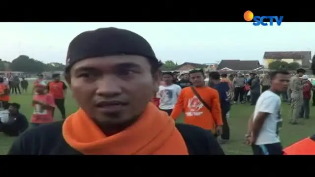 Suporter PSIS Solo dan PSIR Rembang Bentrok, Belasan Orang Terluka